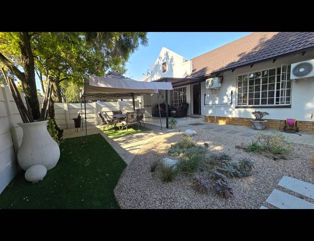 2 BEDROOM SECTIONAL TITLE FOR SALE IN ALBERTSDAL